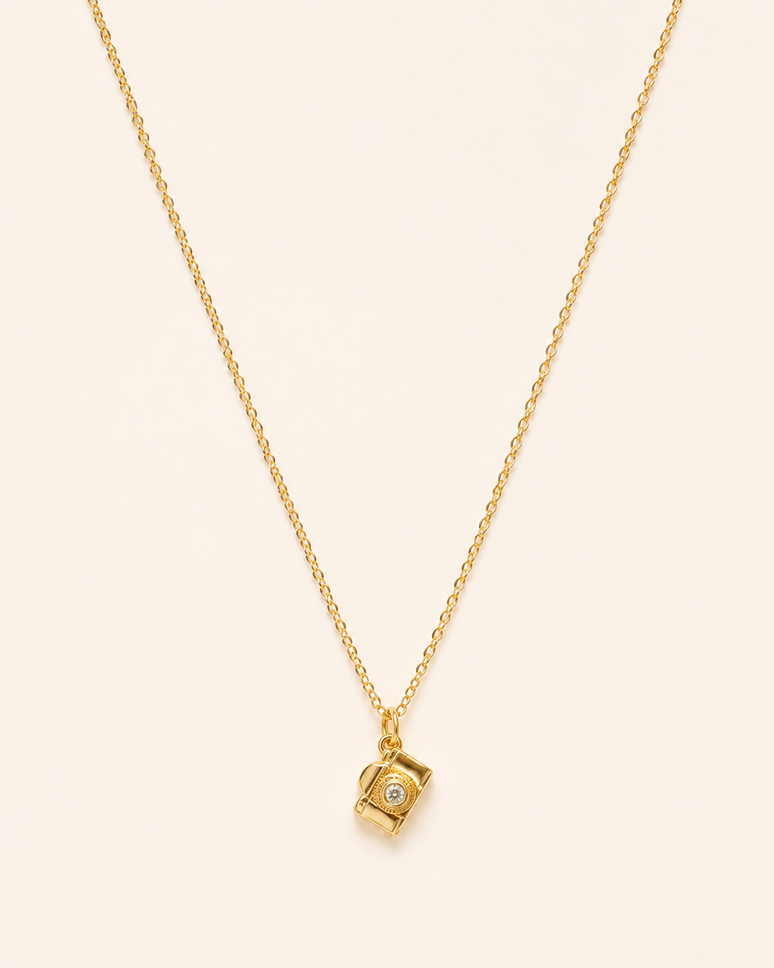 Captured Moments Camera Necklace